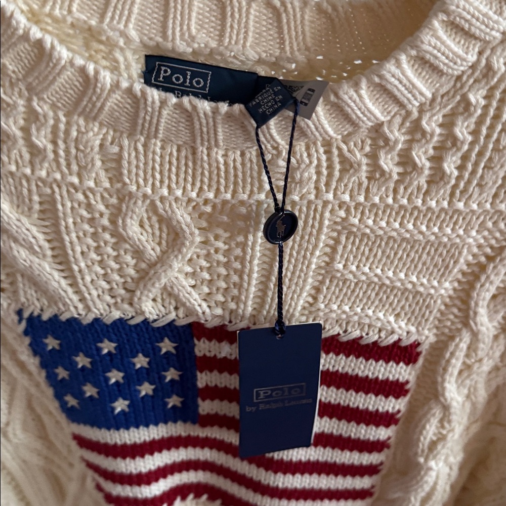 Ralph Lauren Cream Cable Knit Sweater with Flag Design - Picture 4 of 4